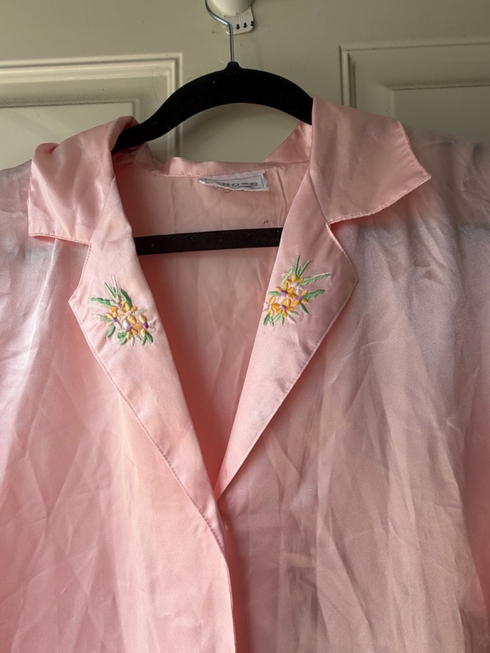 Light Pink Embroidered Women's nightgown shirt - Vintage Style
